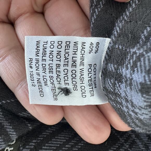 Howler Brothers Shirt Mens Medium Black Gray Quintana Quilted Flannel Plaid - Picture 10 of 11